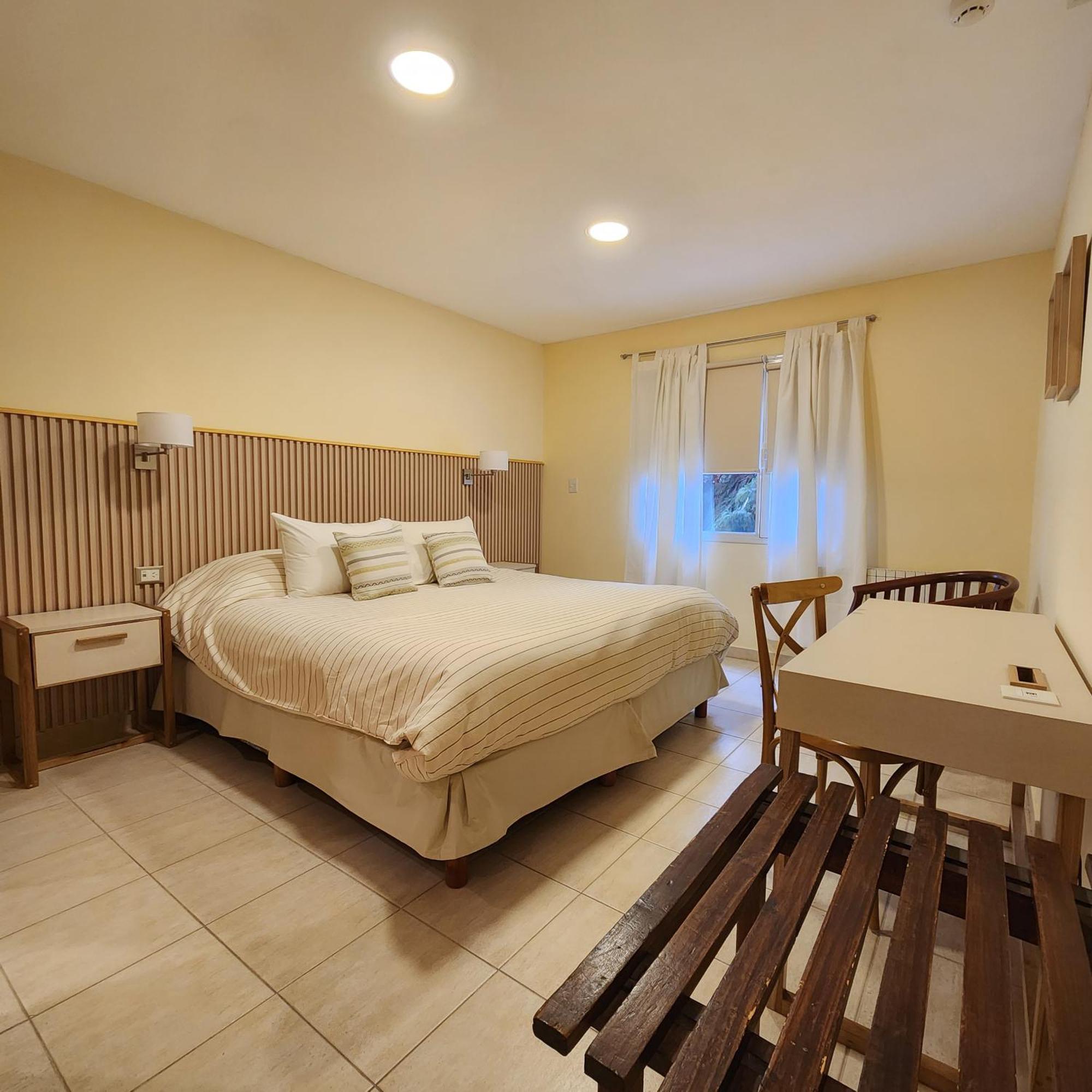 Hotel Lunajuim El Chalten Luaran gambar