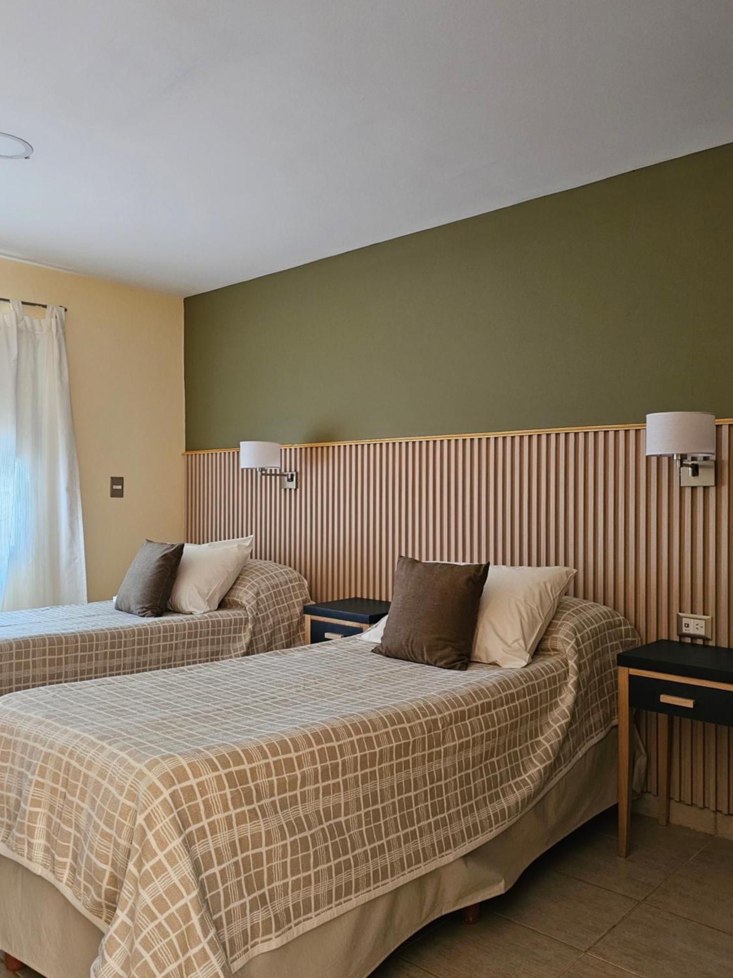 Hotel Lunajuim El Chalten Luaran gambar
